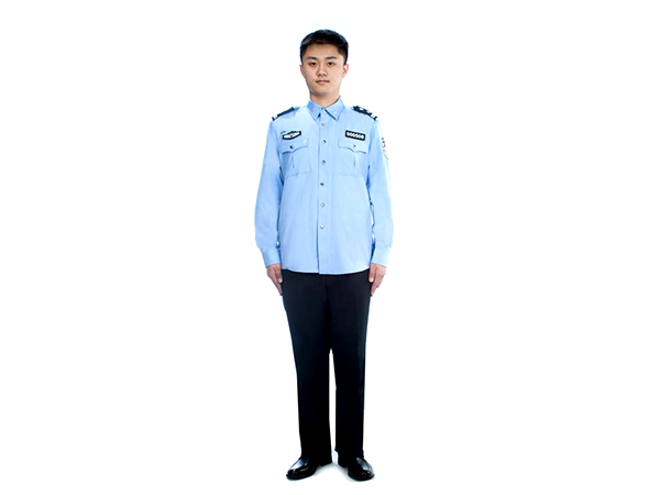 買(mǎi)制服就到九江圣喬西服飾有限公司